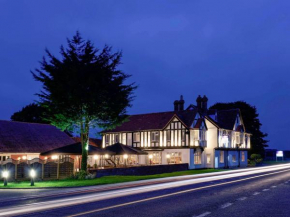 Hotels in Chinnor